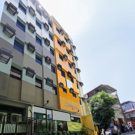 캐피탈 O 860 네스트 나노 스위트 마카티 - 직원 백신 접종 호텔 외부 사진